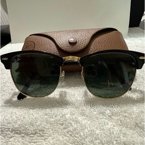 Ray-Ban color back and gold